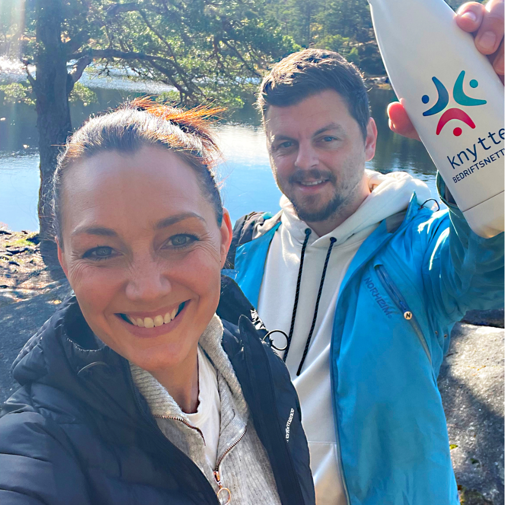 Digital Potet inn i Knytte 1 1 1 Silje og Kris i skogen 1
